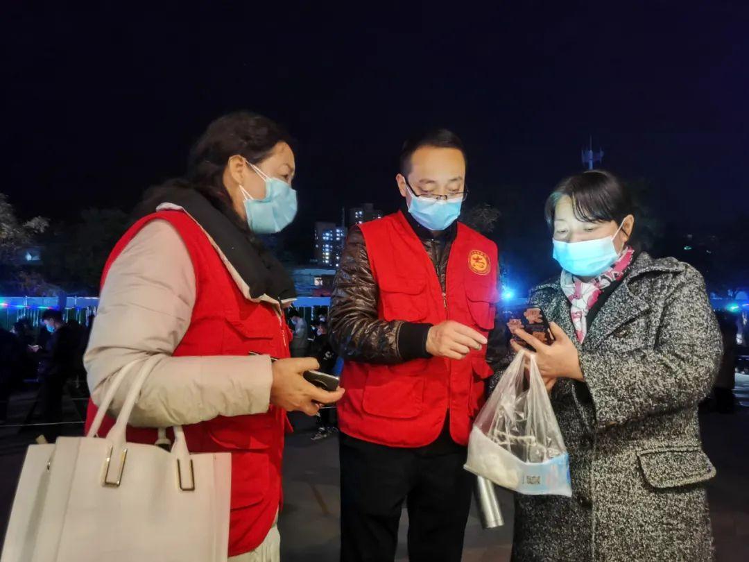 佳水豪庭，城市新地标打造，高端生活潮流引领者的最新动态